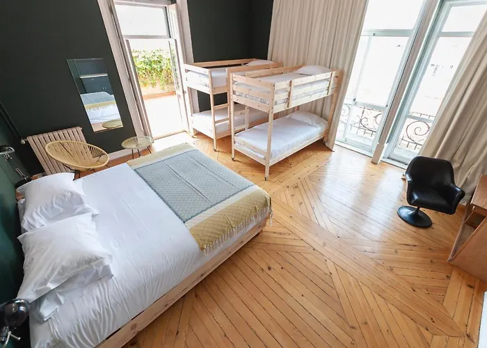 Cheese & Wine Lapa Guest house *