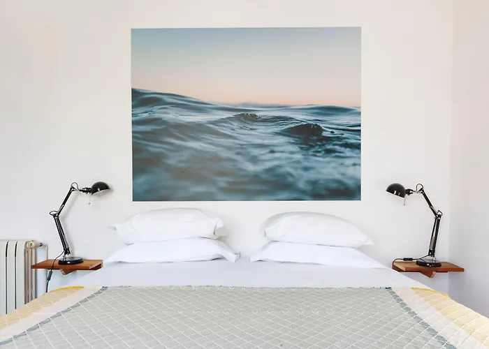 Guest house Cheese & Wine Lapa Lisbon