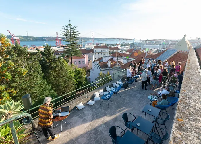 Cheese & Wine Lapa *