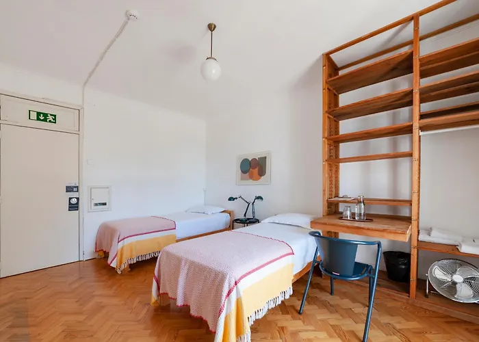 Гостьовий будинок Cheese & Wine Lapa